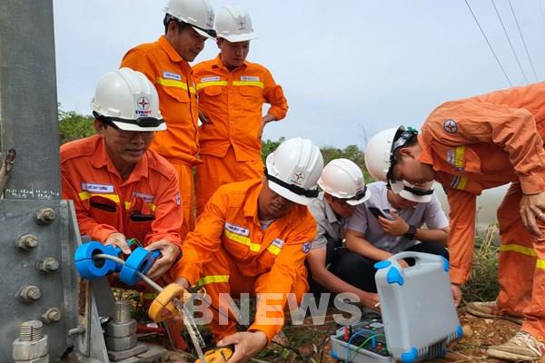 Đảm bảo cung ứng điện mùa khô trong thời gian thi công đường dây 500kV mạch 3