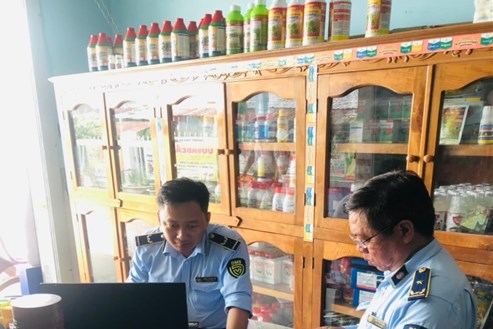 Phạt cơ sở kinh doanh phân bón, thuốc bảo vệ thực vật 