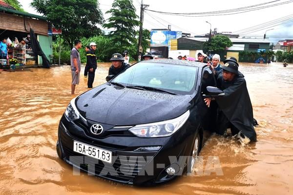 Hà Giang khắc phục sạt lở, thông xe nhanh sau mưa lũ