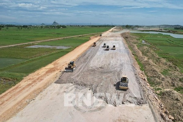 Thống nhất chủ trương đầu tư cao tốc Vinh - Thanh Thủy