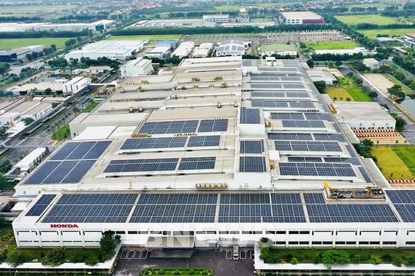 Gỡ khó cho việc sử dụng điện mặt trời mái nhà trong khu công nghiệp