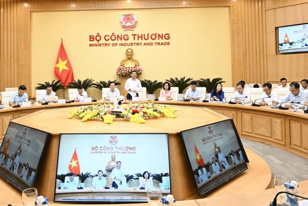 Bộ Công Thương họp bàn về chuyển giao quyền đại diện chủ sở hữu của doanh nghiệp