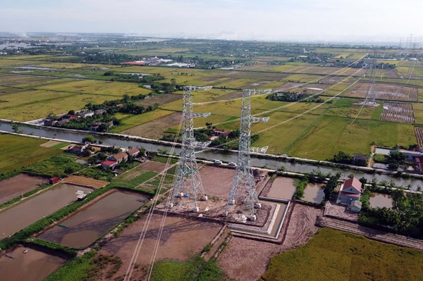 Đường dây 500 kV mạch 3 trên chặng đường “về đích” - Bài 1: “Thần tốc” cho giai đoạn cuối