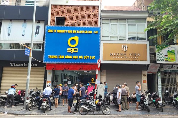 SJC sẽ tiếp tục thu mua vàng miếng 1 ký tự, móp méo