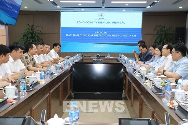 EVNNPC làm việc với Tập đoàn SamSung Việt Nam về phương án cấp điện