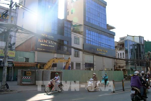 Sớm hoàn tất bàn giao mặt bằng để di dời hạ tầng kỹ thuật dọc tuyến metro Bến Thành - Tham Lương