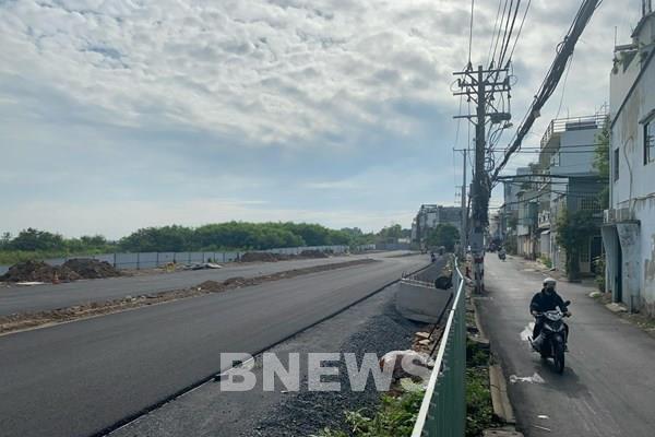 Tạm thông xe một phần đường nối ở cửa ngõ sân bay Tân Sơn Nhất