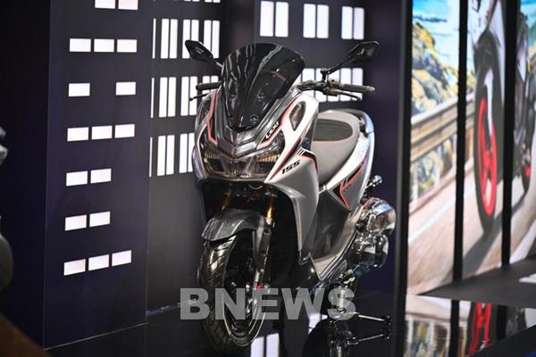 Yamaha LEXi 155VVA-ABS thể thao và lịch lãm có giá bán dưới 50 triệu đồng