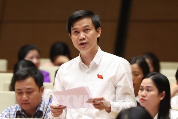 Quốc hội: Đánh giá kỹ quy định về kinh doanh dược theo phương thức thương mại điện tử
