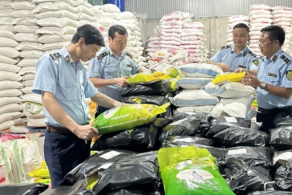 Phát hiện bán gạo giả mạo thương hiệu "Gạo Ông Cua" trên Shopee 