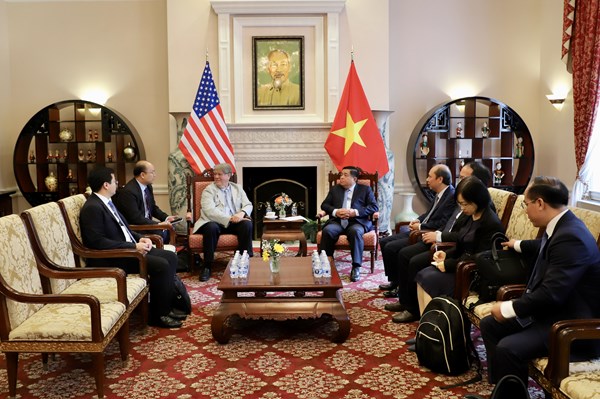 Chuyên gia Hoa Kỳ: Việt Nam có cơ hội rất lớn phát triển công nghiệp bán dẫn