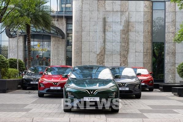 Vingroup lập Công ty mua bán và cho thuê xe điện - thúc đẩy chuyển đổi xanh