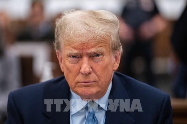 Tòa án Tối cao Mỹ: Cựu Tổng thống Trump được hưởng quyền miễn trừ truy tố