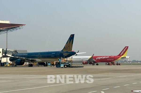 Biến động giá vé máy bay nội địa cuối Hè