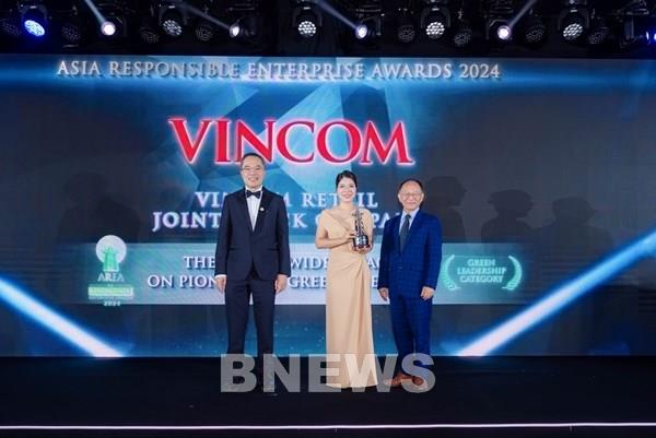 Vincom Retail liên tiếp nhận 2 giải thưởng danh giá ngành bất động sản bán lẻ