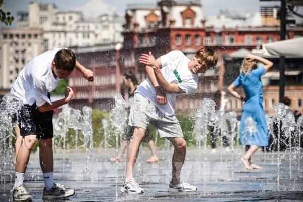 Nga trải qua đợt nắng nóng khắc nghiệt nhất trong hơn 100 năm