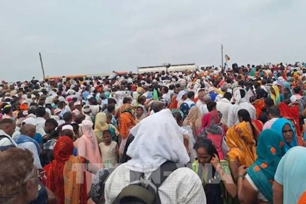 Vụ giẫm đạp tại Ấn Độ: Chưa có thông tin thương vong liên quan đến người Việt Nam