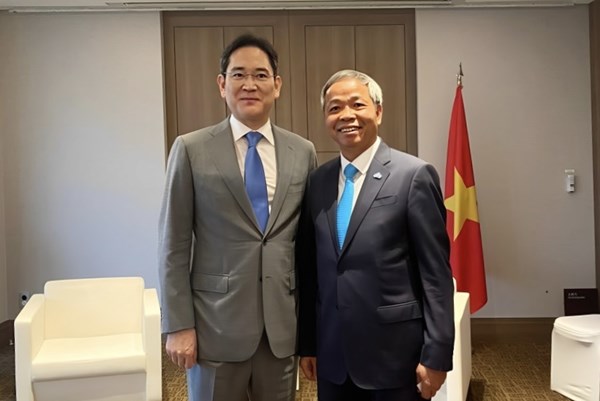 CMC đề xuất hợp tác cùng Samsung thúc đẩy ngành công nghiệp bán dẫn