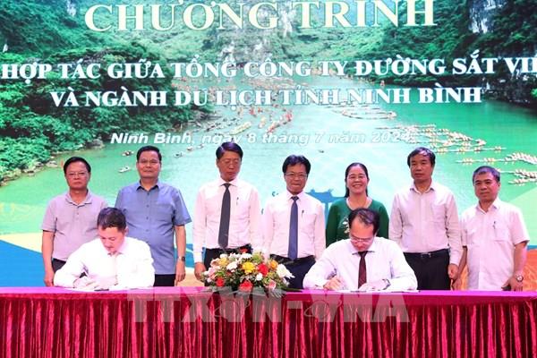 Kết nối các điểm đến du lịch giữa các tỉnh với Ninh Bình bằng đường sắt