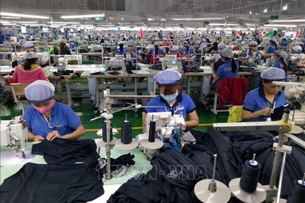 Hỗ trợ pháp lý nâng cao năng lực cạnh tranh cho doanh nghiệp