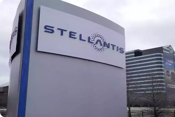 Stellantis sẽ sản xuất xe hybrid giá cả phải chăng lên 36 mẫu