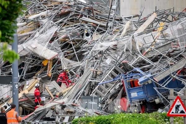 Sập giàn giáo tại công trình 19 tầng tại Thụy Sĩ
