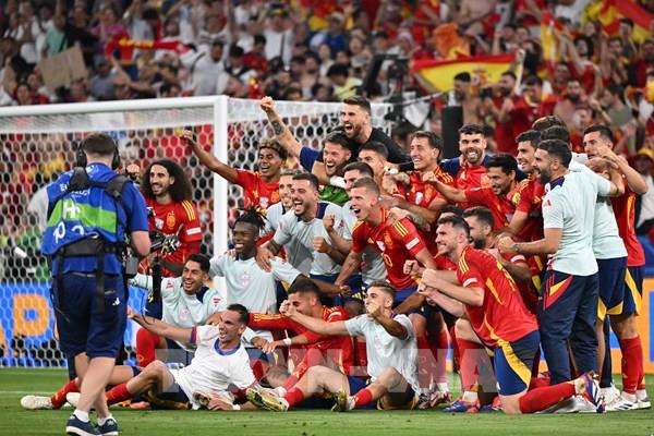 EURO 2024: Đười ươi Walter dự đoán Tây Ban Nha vô địch