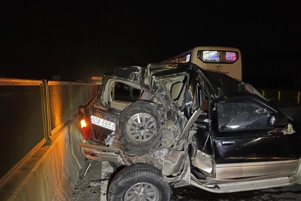 Tai nạn nghiêm trọng trên Cao tốc Trung Lương – Mỹ Thuận làm 3 người chết