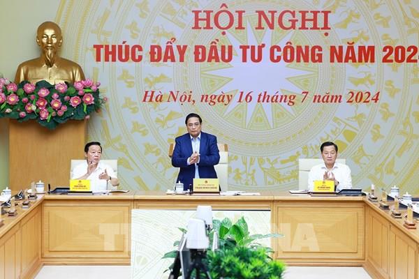 Thủ tướng chủ trì Hội nghị trực tuyến toàn quốc thúc đẩy đầu tư công