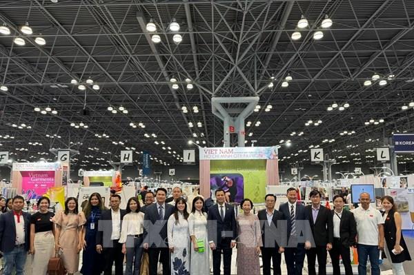 Sản phẩm dệt may Việt Nam hiện diện ấn tượng tại trung tâm thời trang New York