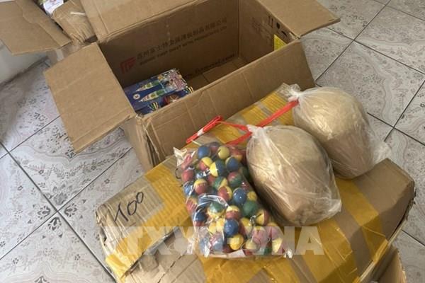 Thanh Hóa phá đường dây vận chuyển, mua bán pháo nổ xuyên quốc gia