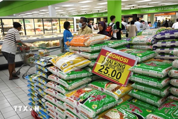 Malaysia nỗ lực kiểm soát giá tiêu dùng