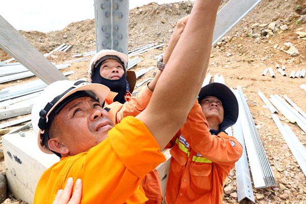 Đường dây 500kV mạch 3 trên đường “về đích” - Bài cuối: Phát huy sức mạnh nội sinh