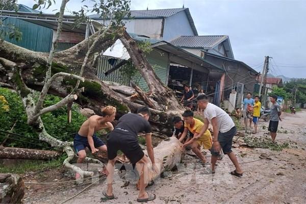 Thủ tướng chỉ đạo tập trung khắc phục hậu quả mưa lũ do ảnh hưởng của bão số 2