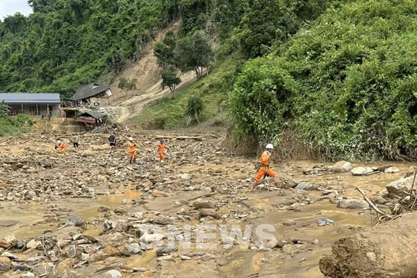 Hơn 1.600 khách hàng tại Điện Biên bị mất điện do hoàn lưu bão số 2