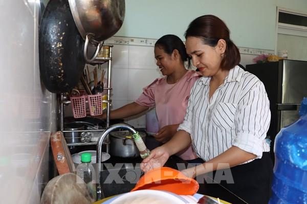 Vốn chính sách giúp học sinh, sinh viên dân tộc thiểu số vượt khó