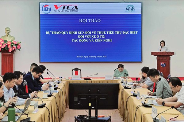 Kiến nghị ưu đãi thuế cho xe ô tô thân thiện với môi trường