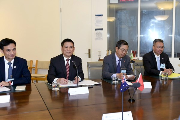 Hợp tác tài chính giữa Việt Nam và Australia