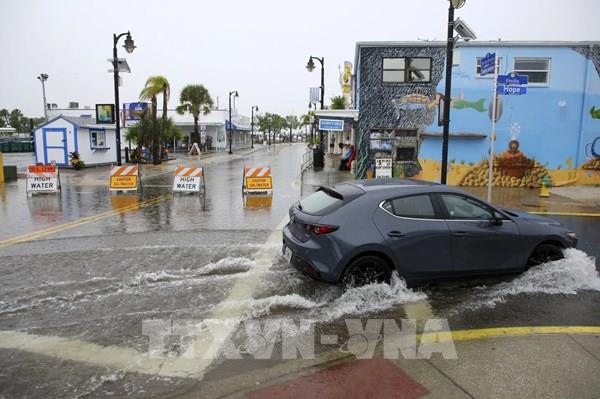 Mỹ: Hàng trăm chuyến bay tại Florida bị hủy do ảnh hưởng của bão Debby