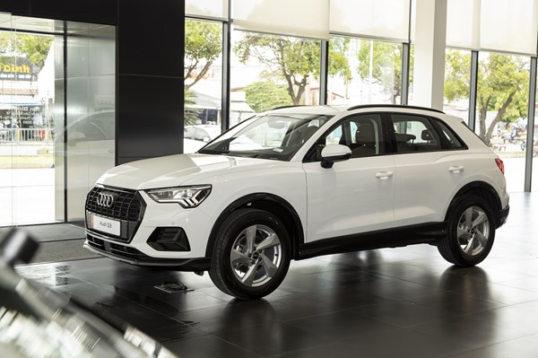 Audi Việt Nam giới thiệu Audi Q3 Advanced phiên bản Black Edition cá tính