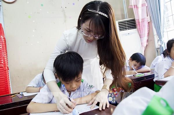 Kiên Giang kiến nghị giao thêm biên chế cho giáo dục và đào tạo