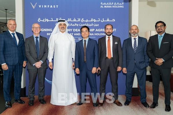 VinFast ký hợp tác với Al Mana Holding phân phối xe ở Qatar