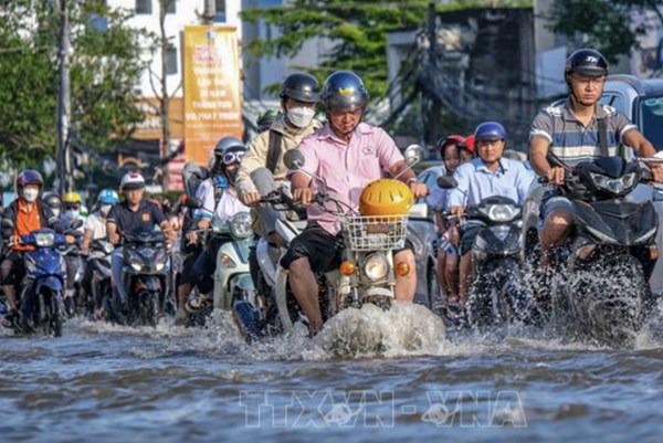 Phòng chống ngập đô thị: Đâu là giải pháp lâu dài?