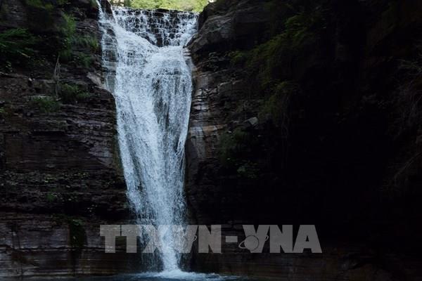 Hẻm Thông Thiên - “Cửu Trại câu” nhỏ ở miền Bắc Trung Quốc
