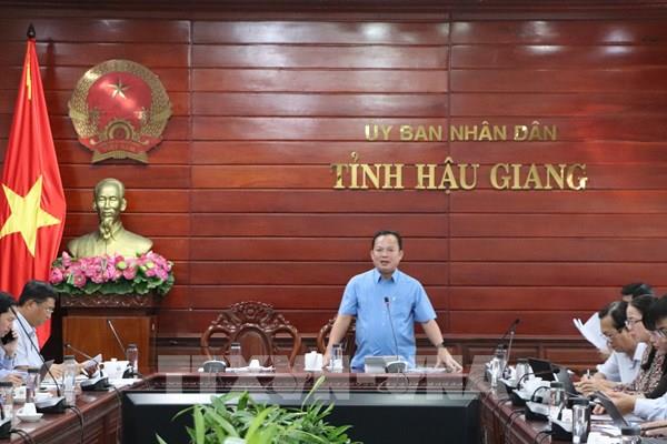 Hậu Giang: Giải quyết dứt điểm vướng mắc thi công 2 dự án cao tốc