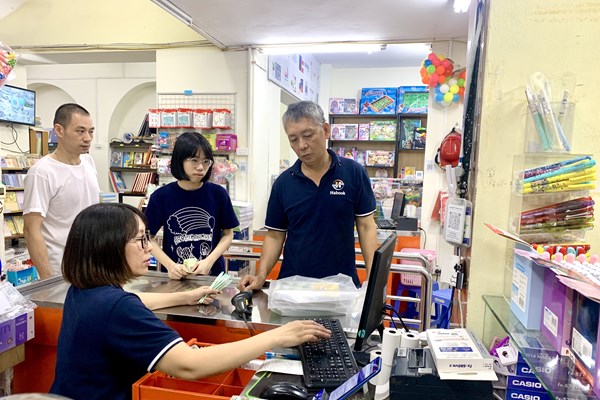 Thị trường sách giáo khoa, đồ dùng học tập: Hàng Việt được ưa chuộng