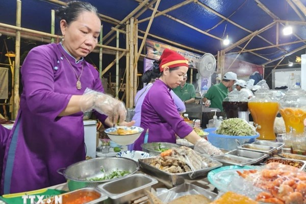 Nhiều ngành hàng tăng nguồn cung, khuyến mãi phục vụ Lễ Vu Lan
