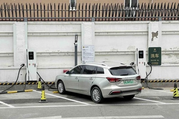 Trung Quốc thí điểm xe điện cấp năng lượng trở lại cho lưới điện