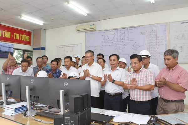 Hoàn thành đóng điện Đường dây 500kV mạch 3 đoạn Nam Định 1- Phố Nối