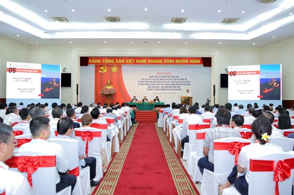Định hướng chiến lược phát triển ngành dầu khí cho giai đoạn mới